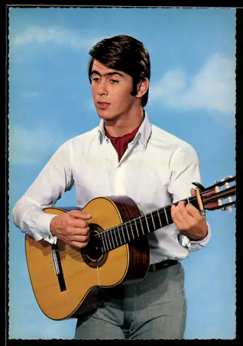 AK Musiker Abi Ofarim, Portrait mit Gitarre