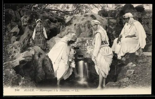 AK Alger, Jardin d`Essai, Mauresques à la Fontaine, arabische Volkstypen