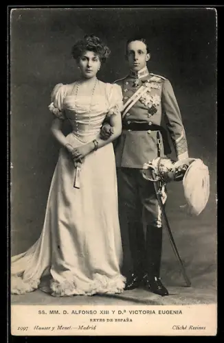 AK SS. MM. D. Alfonso XIII Y D. Victoia Eugenia