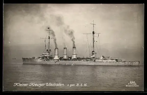 AK Kleiner Kreuzer Wiesbaden auf See, gesunken in der Skagerrakschlacht am 31.5.1916, Kriegsschiff