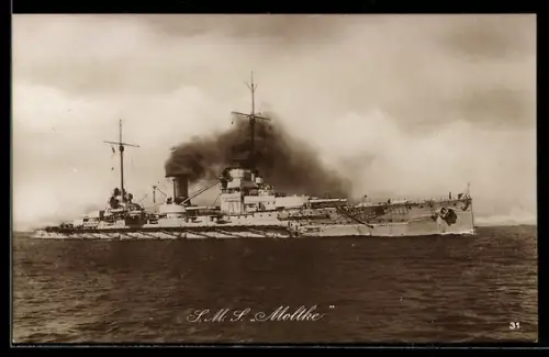 AK Grosser Kreuzer S.M.S. Moltke hohe Fahrt laufend, Kriegsschiff