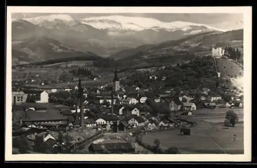AK Voitsberg, Panorama mit Schloss auf Hügel