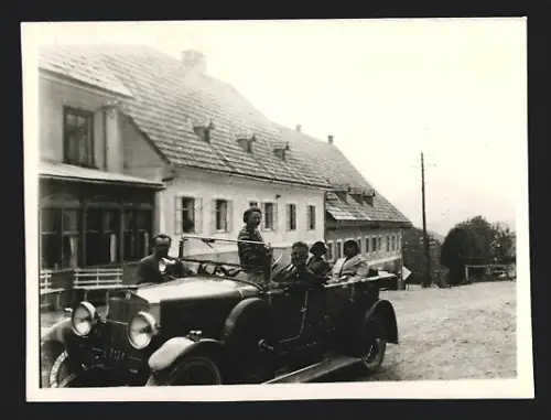 Fotografie Auto Austro-Fiat Cabrio, offener PKW mit Kfz-Kennzeichen Österreich in Annaberg 1932