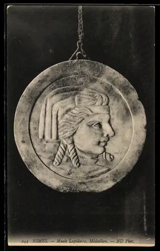 AK Nimes, Musée Lapidaire, Médaillon