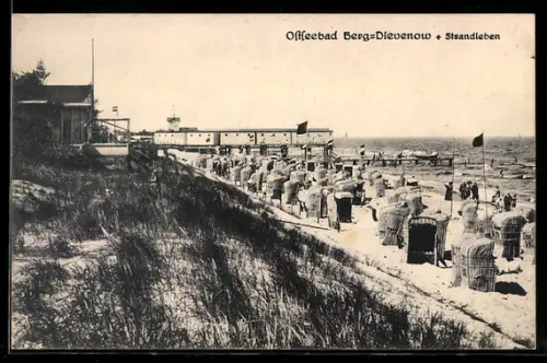 AK Dievenow, Strandpartie mit Strandkörben und Badegästen