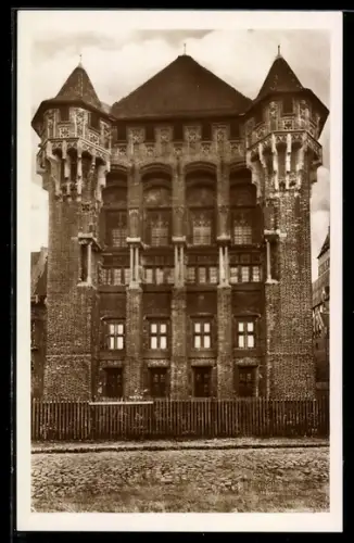 AK Marienburg / Malbork, Blick zum Hochmeister-Palast