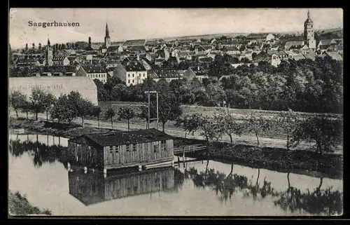 AK Sangerhausen, Stadtansicht mit Fluss und Bootshaus