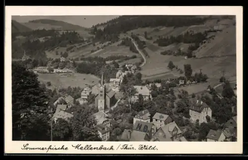 AK Mellenbach /Thür. Wald, Ortsansicht mit Kirche und umliegender Landschaft