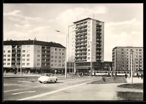 AK Karl-Marx-Stadt, Wilhelm-Pieck-Strasse, Hochhaus, Wohnbauten, Strassenbahn