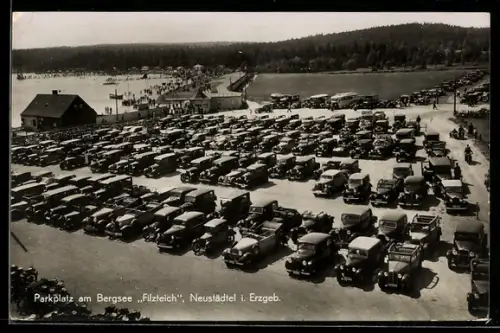 AK Neustädtel i. Erzgeb., Parkplatz am Bergsee Filzteich