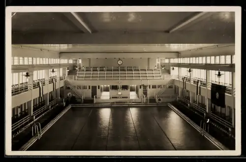 AK Arnhem, Sportfondsenbad, Innenansicht