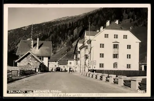 AK Brenner, Strassenpartie mit Zollamt