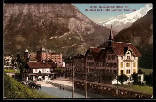 AK Grindelwald, Blick auf Bahnhof und Hotel Bahnhof-Terminus