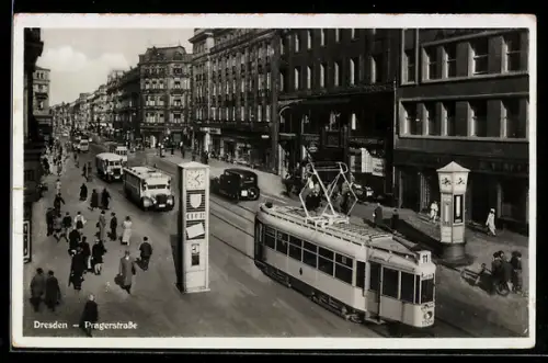 AK Dresden, Strassenbahn und Wettersäule in der Pragerstrasse