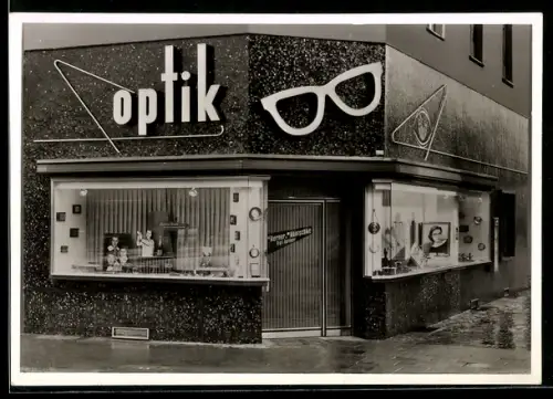 AK Frankfurt-Höchst, Geschäft von Diplom-Optiker H. Berner und W. Häntschke