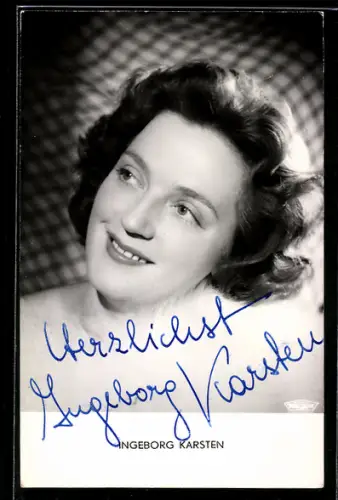 AK Schauspielerin Ingeborg Karsten mit freundlichem Lächeln, Autograph