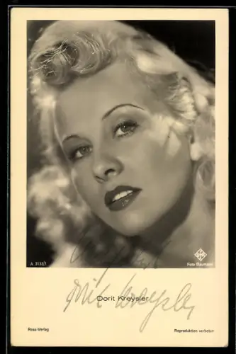 AK Schauspielerin Dorit Kreysler mit blonden Haaren, Autograph