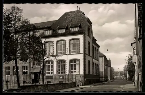 AK Rüsselsheim am Main, Realgymnasium