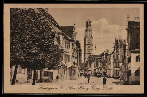 AK Lauingen a. D., Obere Herzog-Georg-Strasse mit Passanten
