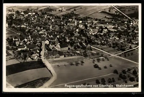 AK Udenheim /Rheinpassen, Totalansicht des Ortes, Fliegeraufnahme