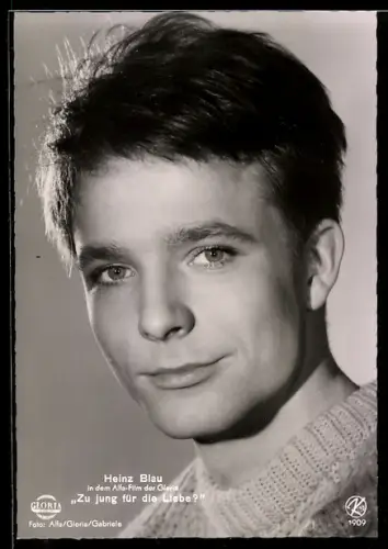 AK Schauspieler Heinz Blau um Portrait