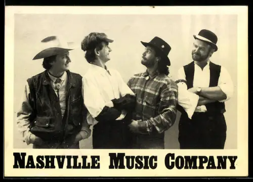 AK Musikgruppe Nashville Music Company posiert lässig vor der Kamera
