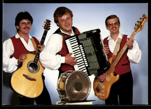AK Südtiroler Alpentrio, Portrait mit Instrumenten
