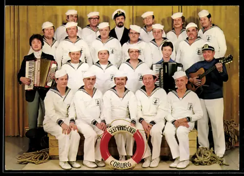 AK Seemanns-Chor Coburg des MK Admiral Scheer, Portrait mit Instrumenten