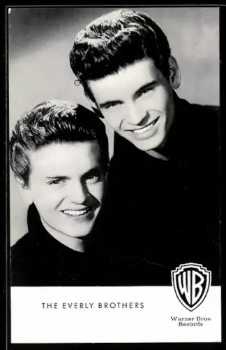 AK Musiker der Everly Brothers lächeln in die Kamera