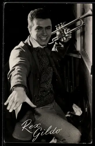 AK Rex Gildo mit Trompete, Portrait