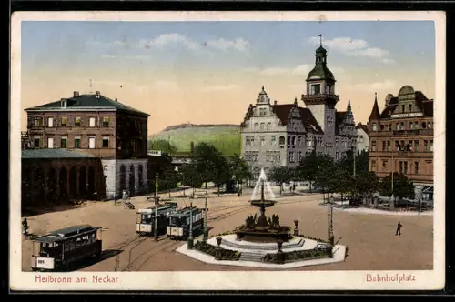 AK Heilbronn am Neckar, Bahnhofsplatz mit Strassenbahn und Brunnen