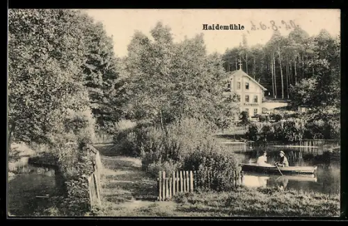 AK Langebrück /Sa., Gaststätte Haidemühle F. Riemer, Ruderboot