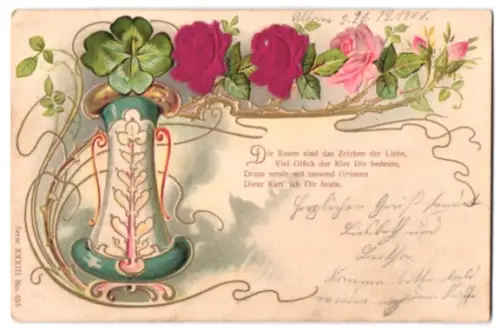 Stoff-Präge-AK Rosen u. Kleeblatt mit Vase, Gedichtvers, Ornamente