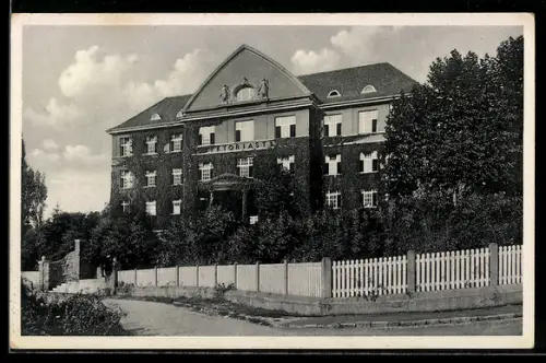 AK Bad Kreuznach, Kinderheilstätte Victoriastift, Abt. Cecilienhaus, Aussenansicht