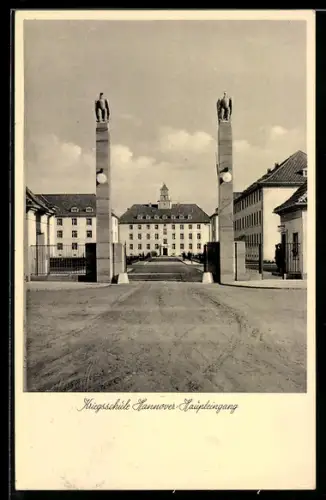 AK Hannover, Kriegsschule, Der Haupteingang