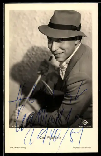 AK Schauspieler Carl Raddatz, Porträt als Golfer, Autograph