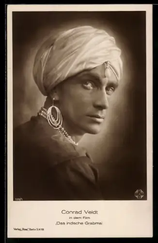 AK Schauspieler Conrad Veidt in indischem Kostüm