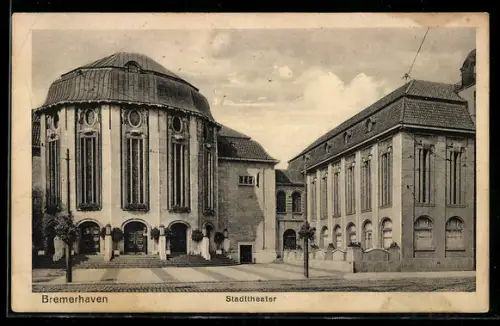 AK Bremerhaven, Stadttheater mit Strassenpartie