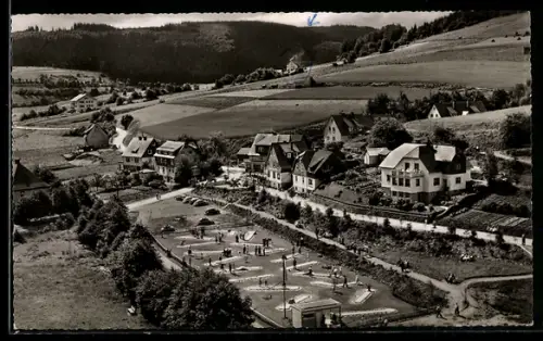 AK Willingen / Waldeck, Kleingolfplatz am Viadukt