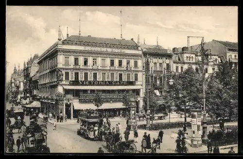 AK Berlin, Victoria-Hotel, Unter den Linden Ecke Friedrichstrasse, Bus, Litfasssäule