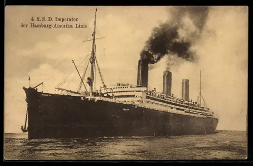 AK Passagierschiff Imperator der Hamburg-Amerika-Linie langsame Fahrt laufend