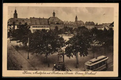 AK Hanau, Marktplatz mit Rathaus & Brüder Grimm-Denkmal