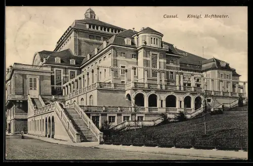 AK Kassel, Königliches Hoftheater mit Strassenpartie