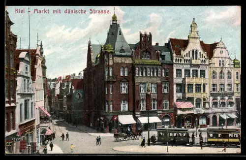 AK Kiel, Markt & dänische Strasse mit Geschäften und Strassenbahn
