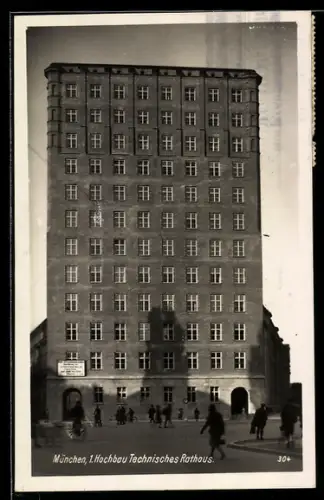 AK München, 1. Hochbau Technisches Rathaus, Blumenstrasse Ecke Unterer Anger