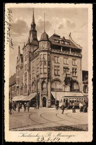 AK Karlsruhe i. B., Gasthof Moninger mit Strassenbahn