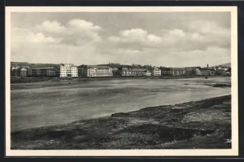 AK Užhorod, Stadtansicht am Fluss