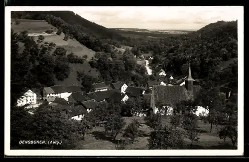AK Densbüren /Aarg., Ortsansicht mit Talblick