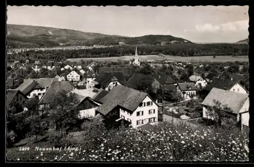 AK Neuenhof /Aarg., Ortsansicht mit Kirche