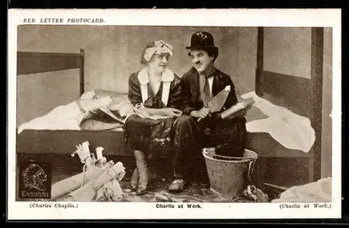 AK Schauspieler Charles Chaplin in dem Film Charlie at Work